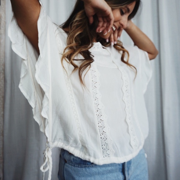 The Wanderlust Bazaar Tops - •Sedona Lace Blouse•